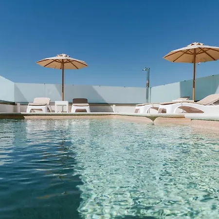 Eventide Villa Gennadi