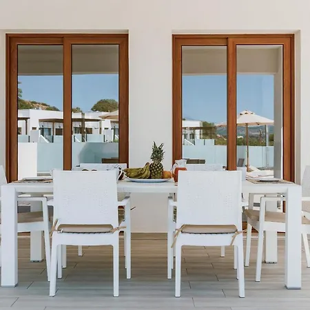 Eventide Villa *