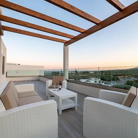 Eventide Villa *